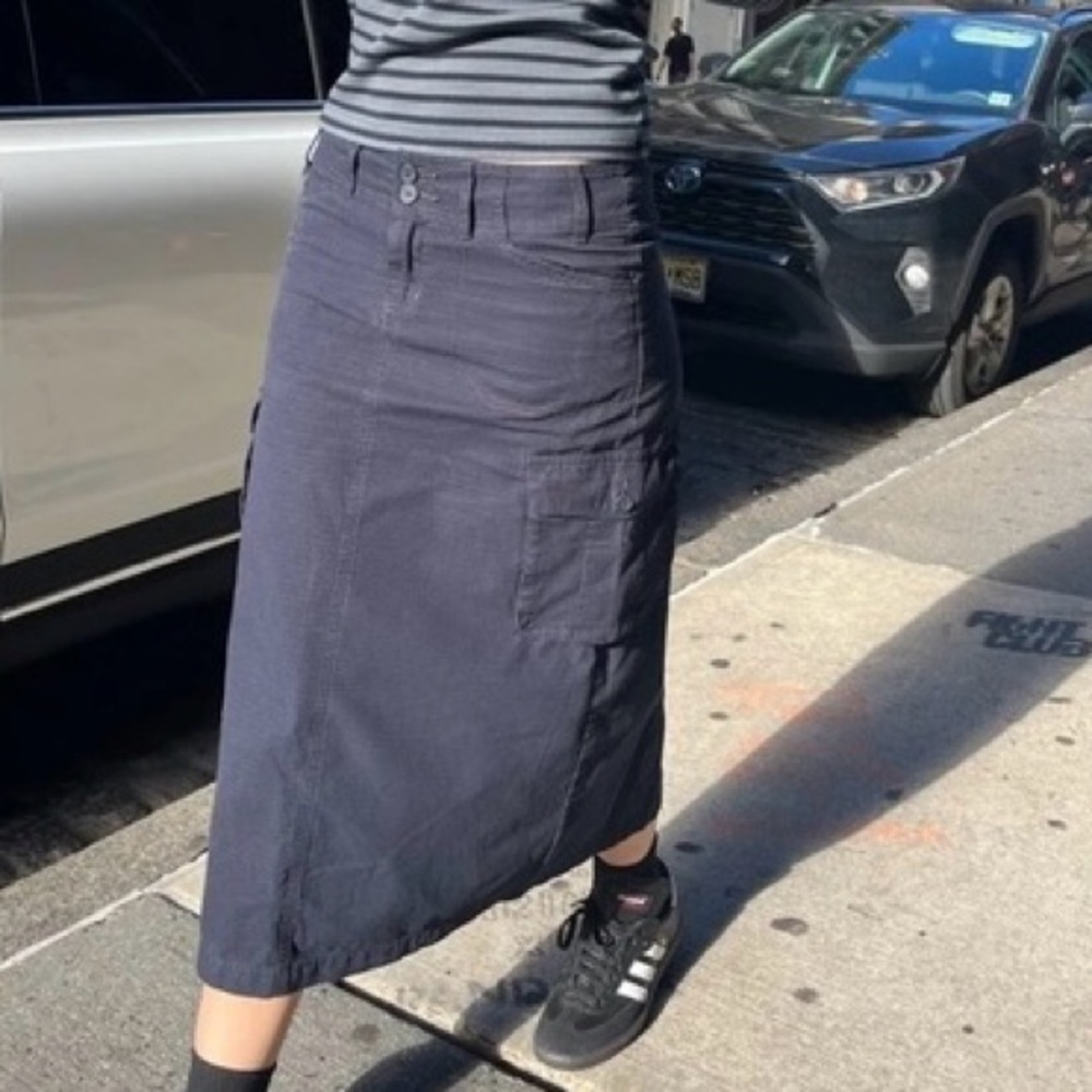 Brandy Melville Beverly Cargo Skirt Maxi